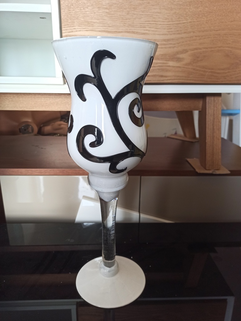 Vase Noir et Blanc