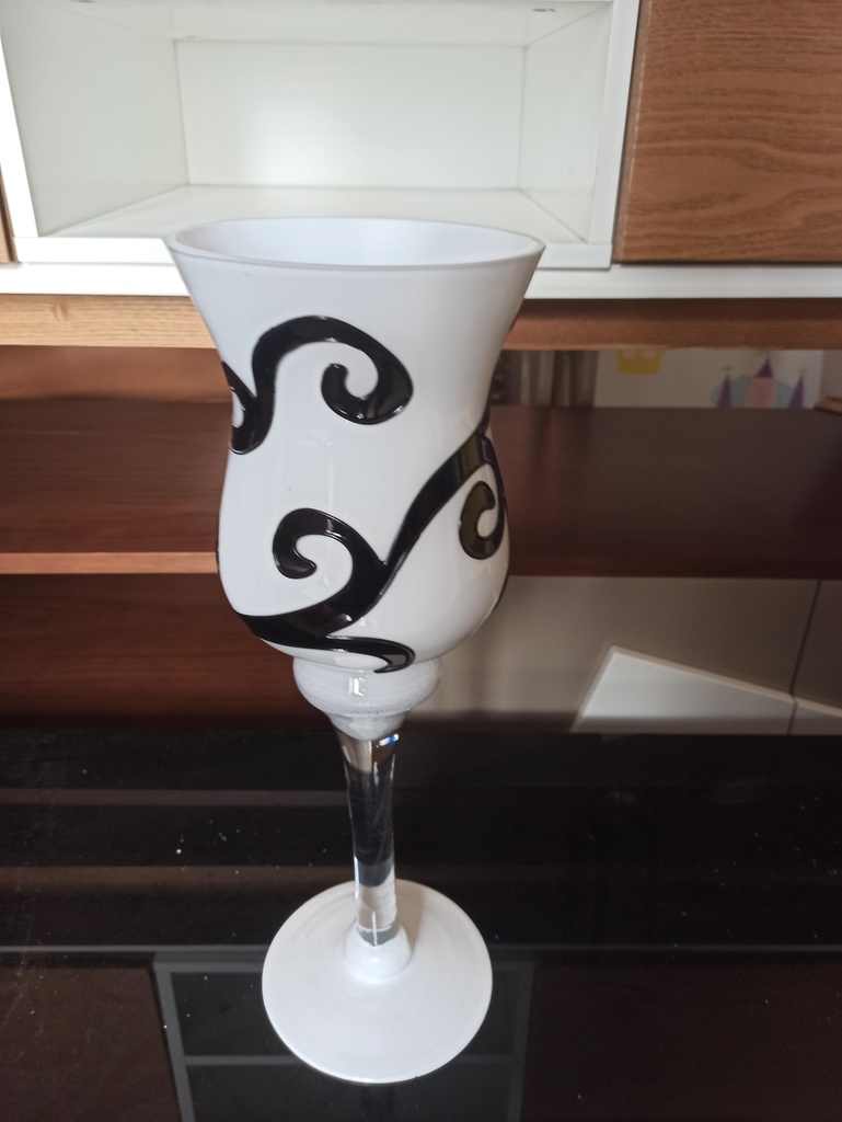 Vase Noir et Blanc moyenne