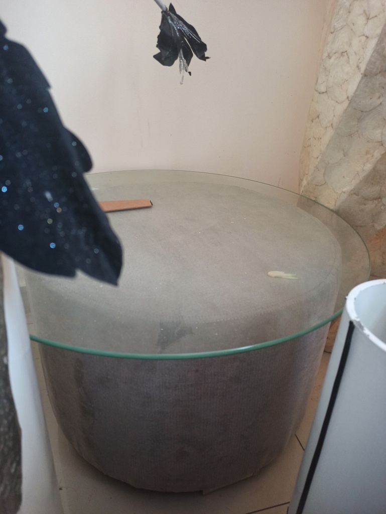 Pouf avec vitre