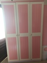 Armoire rose 3 portes