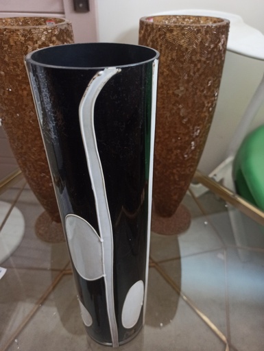 [ALL-0239] Vase Noir et Blanc
