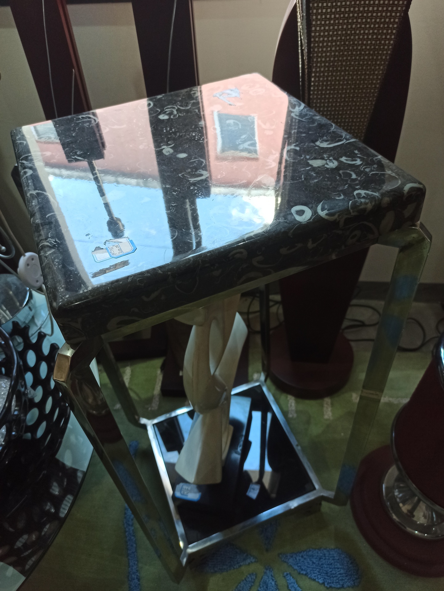 Table coin marbre